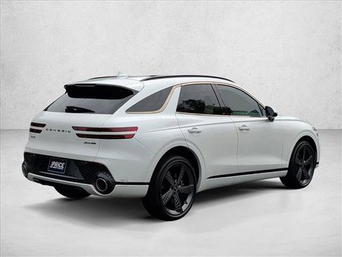 Used 2022 Genesis GV70 3.5T Sport AWD/4WD image 5
