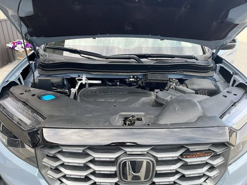 Used 2025 Honda Ridgeline TrailSport image 31