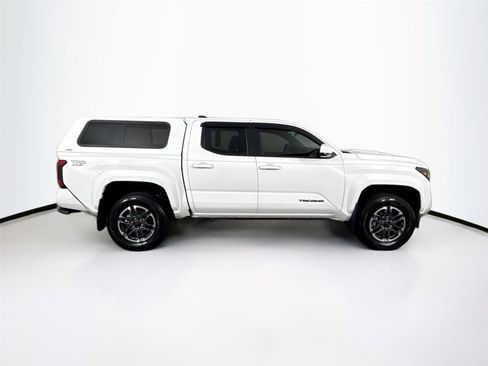 Used 2024 Toyota Tacoma TRD Sport image 5