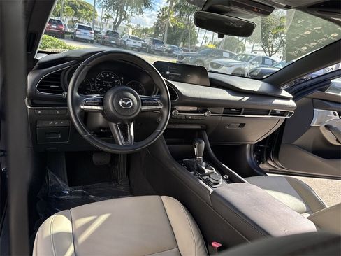 Used 2019 MAZDA MAZDA3 Hatchback w/ Preferred Package image 36