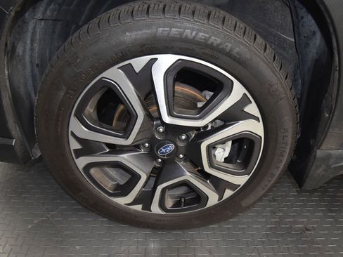 Used 2023 Subaru Ascent Limited w/ Technology Package image 13