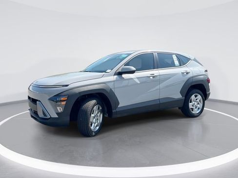 Certified 2026 Hyundai Kona SE AWD/4WD image 1
