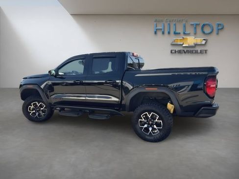 Used 2024 GMC Canyon AT4X AWD/4WD image 9