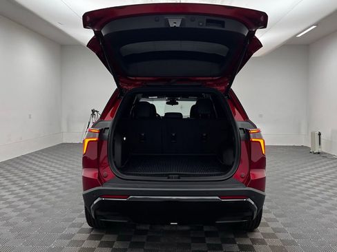 Used 2025 Chevrolet Equinox RS w/ Convenience Package III FWD image 10