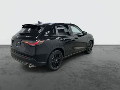 Certified 2026 Honda HR-V Sport image 4