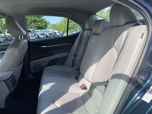 Used 2018 Toyota Camry XSE w/ Audio Package FWD image 15