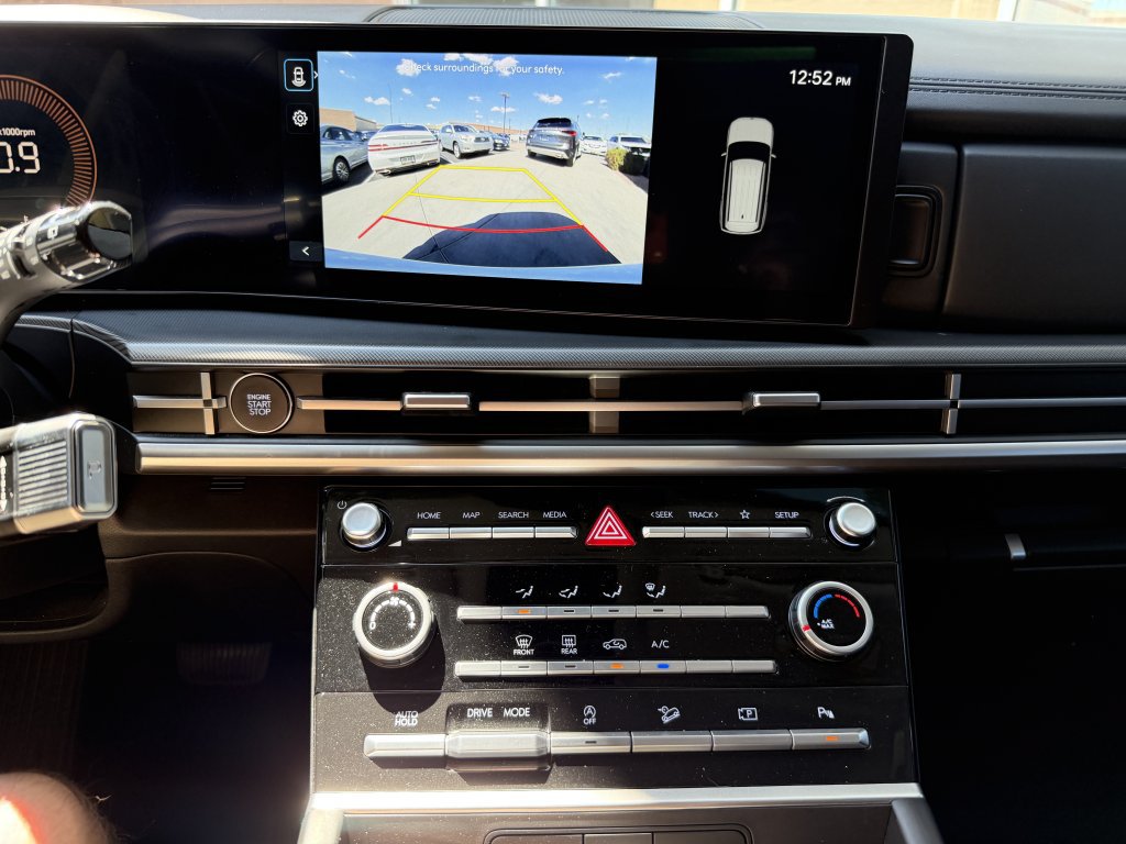 Used 2024 Hyundai Santa Fe SE FWD image 19
