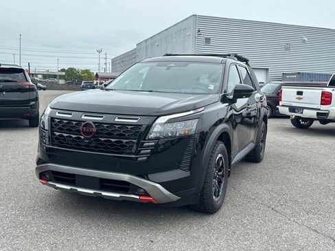 New 2026 Nissan Pathfinder Rock Creek AWD/4WD image 8