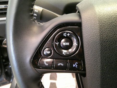 Used 2021 Toyota Prius Prime LE image 14