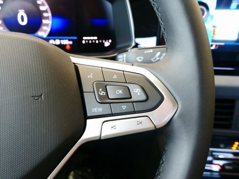 New 2025 Volkswagen Jetta SE image 22