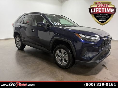 Used 2025 Toyota RAV4 XLE AWD/4WD image 1