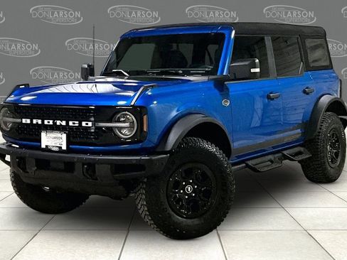 Certified 2024 Ford Bronco Wildtrak image 3