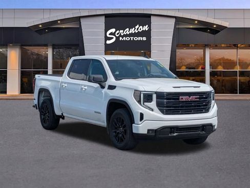 Used 2024 GMC Sierra 1500 Elevation AWD/4WD image 7