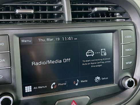 Used 2025 Kia Soul LX w/ LX Technology Package image 21