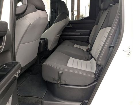 Used 2025 Toyota Tacoma TRD Off-Road image 24