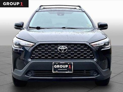 Certified 2022 Toyota Corolla Cross LE w/ Black Badges Package (TMS) AWD/4WD image 4