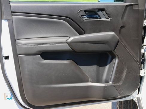 New 2026 GMC Canyon Elevation w/ Convenience Package image 8