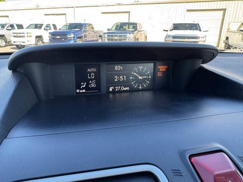 Used 2018 Subaru Forester 2.5i Premium w/ Popular Package #2A image 30