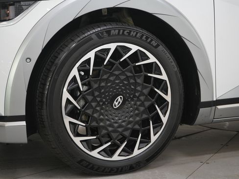 Certified 2023 Hyundai Ioniq 5 Limited AWD/4WD image 27
