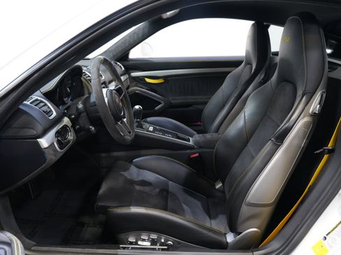 Used 2016 Porsche Cayman GT4 RWD image 27