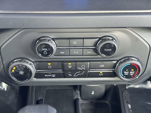 Used 2025 Ford Bronco 4-Door image 22