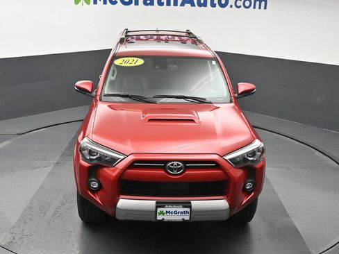 Used 2021 Toyota 4Runner TRD Off-Road Premium w/ Moonroof Package AWD/4WD image 27