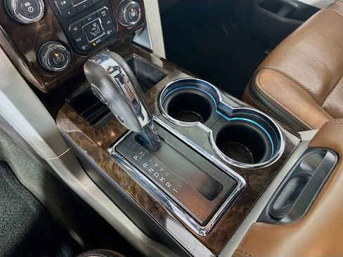 Used 2013 Ford F150 Platinum image 22