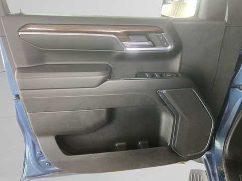 Used 2024 Chevrolet Silverado 1500 LT AWD/4WD image 13