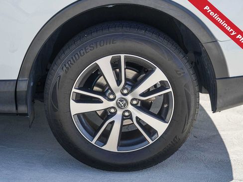 Used 2016 Toyota RAV4 XLE FWD image 10