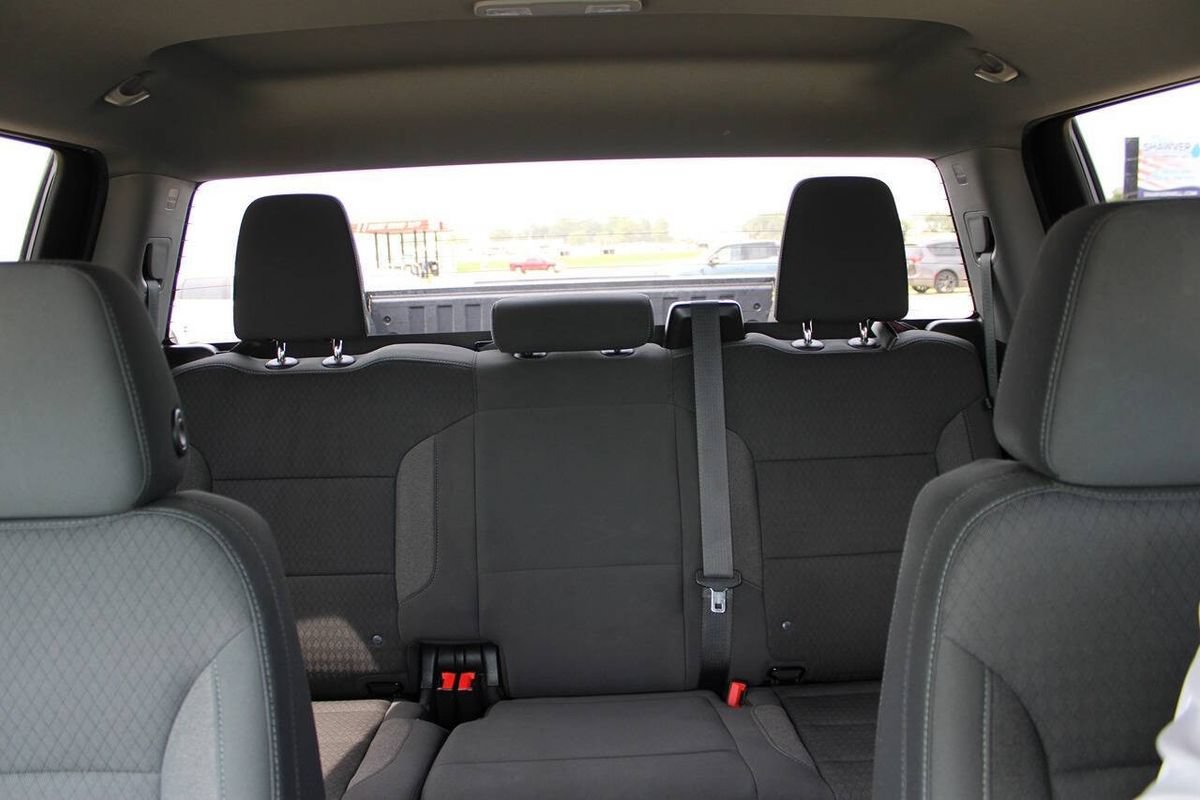 Used 2022 Chevrolet Silverado 1500 RST AWD/4WD image 17