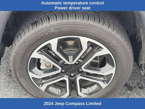 Used 2024 Jeep Compass Limited image 9