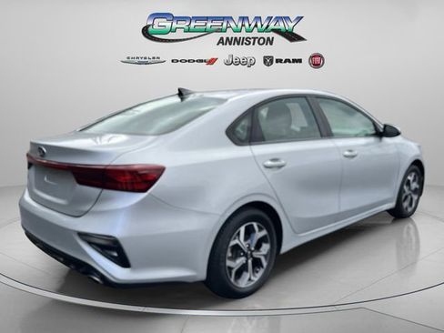 Used 2019 Kia Forte LXS FWD image 7