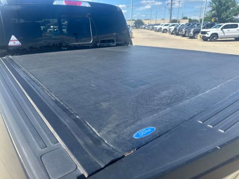 Used 2019 Ford F150 Lariat w/ Equipment Group 502A Luxury AWD/4WD image 8