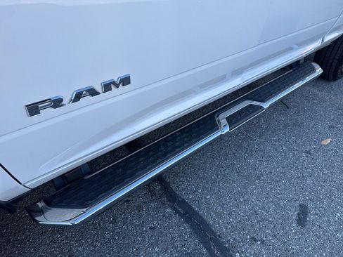 Used 2024 RAM 2500 Big Horn image 10