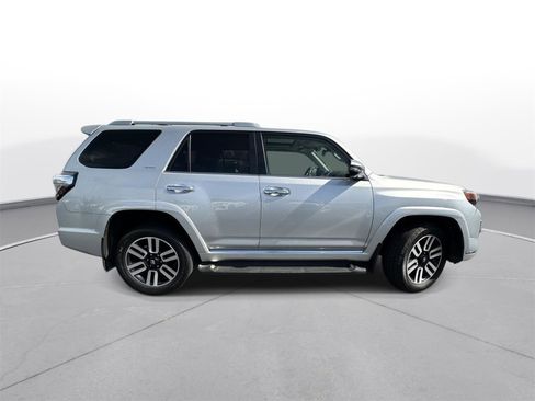 Certified 2022 Toyota 4Runner Limited image 4