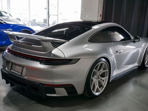 Used 2023 Porsche 911 Carrera T image 7