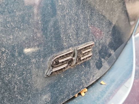 Used 2025 Toyota Camry SE w/ Convenience Package image 7