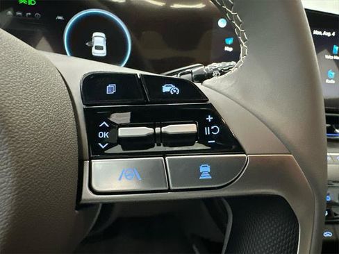 New 2025 Hyundai Elantra SEL w/ Cargo Package image 27