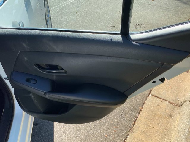 Used 2024 Nissan Sentra S FWD image 33