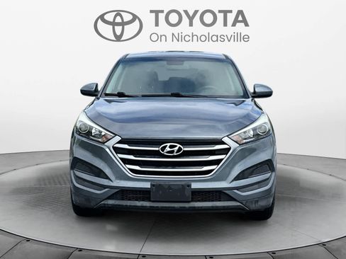 Used 2018 Hyundai Tucson SE AWD/4WD image 9