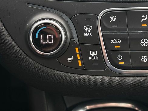 Used 2024 Chevrolet Malibu LT image 16