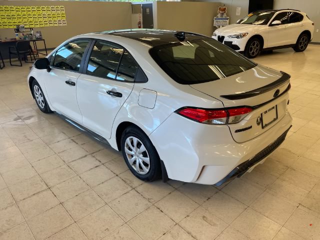 Used 2021 Toyota Corolla SE w/ SE Premium Package FWD image 6