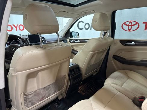 Used 2017 Mercedes-Benz GLS 450 4MATIC image 19