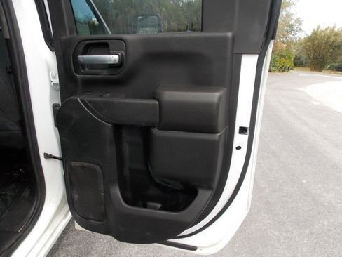 Used 2021 Chevrolet Silverado 2500 W/T w/ WT Convenience Package image 18