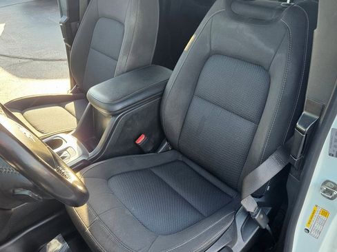 Used 2022 Chevrolet Colorado LT w/ Fleet Safety Package image 14