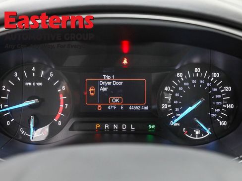 Used 2018 Ford Fusion SE image 18