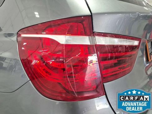 Used 2017 BMW X3 xDrive28i AWD/4WD image 13
