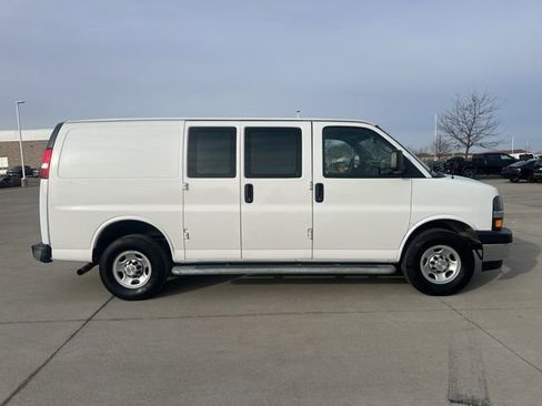 Used 2024 Chevrolet Express 2500 w/ Driver Convenience Package image 2