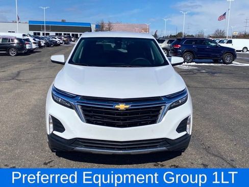 Used 2024 Chevrolet Equinox LT w/ LPO, Floor Liner Package image 3