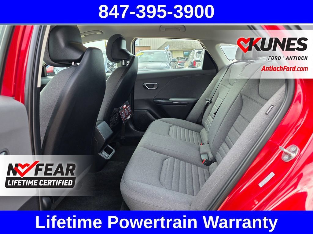 Used 2025 Kia K4 EX FWD image 25